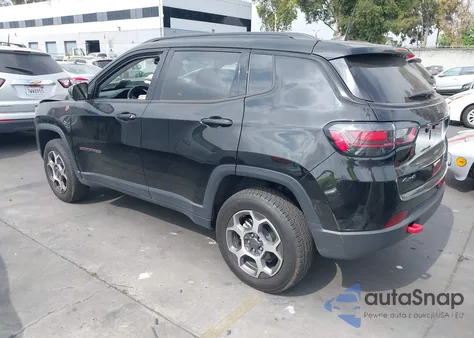 2022 Jeep Compass Trailhawk 4X4 from USA, damaged, VIN 3C4NJDDB1NT227990